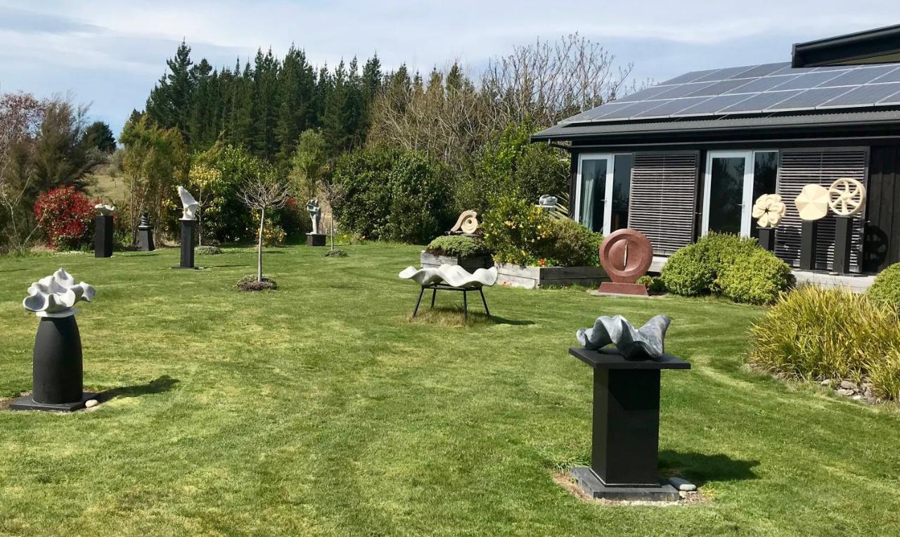 Bed and Breakfast Sculpture Garden Getaway Tasman Exterior foto